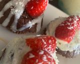 Foto del paso 4 de la receta Madalenas de chocococo y avena con topping blanco.🍰🍓🍓