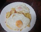 Foto del paso 3 de la receta: Huevos rotos