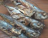 Foto langkah ke 1 dari resep Pesmol Ikan Kembung Goreng.