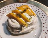 Une image de l'étape 12 de Mini Pavlova mangue, fruits de la passion et citron vert.