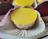 Foto del passaggio 23 della ricetta Mini cheesecake ai mirtilli e al limone