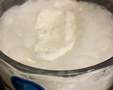 A picture of step 5 of Vanilla Milkshake.