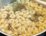Foto del paso 3 de la receta: Tortellini con Berenjena en Salsa Blanca al gratín