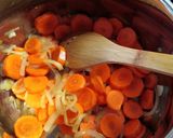 Gyömbéres édesburgonya-krémleves recept fázis 1 fotója