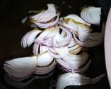 A picture of step 2 of Tawa chicken kaleji.