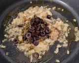 Foto del paso 5 de la receta: Colitas de bacalao en salsa "estilo puttanesca"