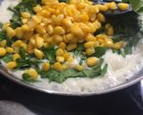 A picture of step 4 of Spinach corn toast.