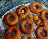 A picture of step 8 of Chocolate 🍫 Donuts.