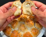 A picture of step 14 of Yemeni Honeycomb Bread.