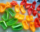 A picture of step 1 of Keto capsicum nachos.