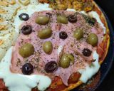 Foto del paso 7 de la receta: Pizza con mejillones, palmitos, jamón