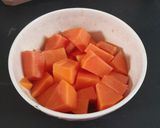 Foto langkah ke 1 dari resep Pepaya Lemon Madu.