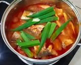 Gambar langkah 3 resipi Asam Pedas Ikan Cencaru.