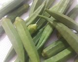 A picture of step 1 of Bhindi masala.