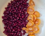 Foto del paso 3 de la receta: Licuado antioxidante de nísperos y granada
