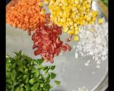 વેજ પીઝા (Veg Pizza Recipe In Gujarati) રેસીપી સ્ટેપ1ફોટો
