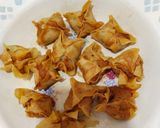Foto langkah ke 5 dari resep Pangsit Ayam Tahu Goreng.