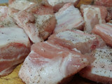 Lentejas con costilleja y botifarron