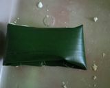 Foto langkah ke 4 dari resep Pisang Kukus Selimut Singkong.