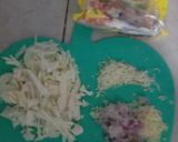 Foto langkah ke 1 dari resep Mie goreng kol telur.
