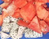 A picture of step 1 of Dragon fruit Basket.