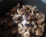 Foto del paso 1 de la receta: Sopa crema de champiñones 🍄