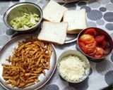 ચીઝ સેન્ડવીચ (Cheese Sandwich Recipe In Gujarati) રેસીપી સ્ટેપ1ફોટો