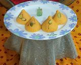 A picture of step 6 of Kesar Pistachio Mawa Modak.