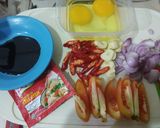 Foto langkah ke 2 dari resep Tumis Jamur Tiram Orak Arik Telur.