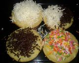 Foto langkah ke 7 dari resep Martabak Manis Mini Lembut.