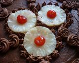 Foto del paso 4 de la receta: Torta rellena de crema con dulce de leche y frutas