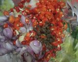 Foto langkah ke 2 dari resep Sambal Matah Khas Bali.