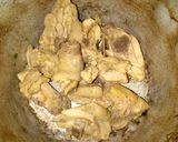 Foto langkah ke 1 dari resep Ayam Masak Daun Singkong (Mix Tahu).