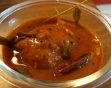 A picture of step 6 of Sweet and sour mango curry.