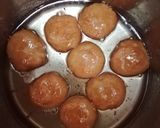 A picture of step 25 of Balushahi/Badusha.