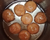 A picture of step 25 of Balushahi/Badusha.