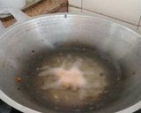Foto langkah ke 9 dari resep Bola bola ubi kukus goreng mini.