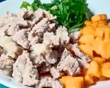 Foto langkah ke 1 dari resep Sup daging bening simpel.