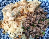 รูปขั้นตอนการทำที่ 5 ของ บะหมี่เกี๊ยวราดซอสหมูสับหนําเลี๊ยบ