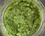 A picture of step 2 of Wild garlic pesto.