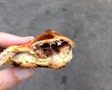 Foto langkah ke 7 dari resep Pisang bolen Coklat keju.