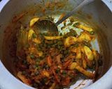 A picture of step 3 of Green Gram Curry.