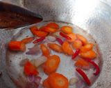 Foto langkah ke 3 dari resep Sayur Bening Bayam Wortel.