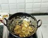 A picture of step 4 of Tomato Chutney with Dosa.