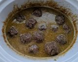 A picture of step 3 of Homemade Meatballs.