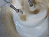 Bolu Kukus Karakter