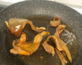 Foto del paso 2 de la receta: Cortezas de jamón