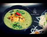 A picture of step 8 of Thai Green Coconut Curry Shrimps with Rice noodles.