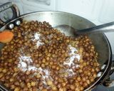 चटपटे बघरे हुए चने(chatpate bghare hue chane recipe in hindi) रेसिपी चरण 2 फोटो