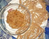 A picture of step 4 of Wheat flour seviya.